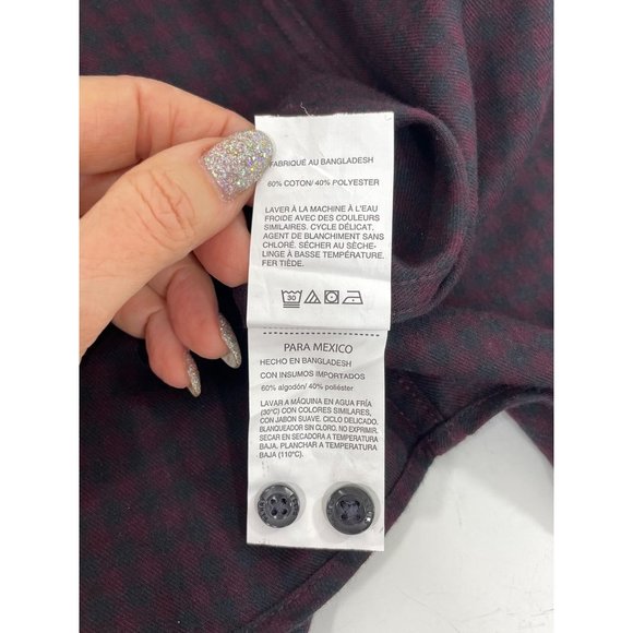 Perry Ellis Men’s Button Down Shirt M Long Sleeves Maroon Checkered Pattern - Picture 13 of 13